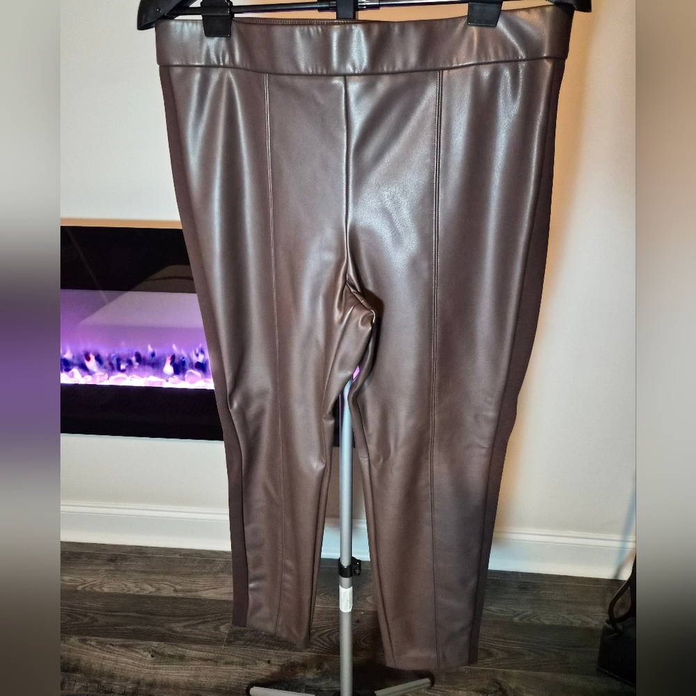 ​Talbots Brown Faux Leather Portland Pants Ankle Skinny Leg Size 14P